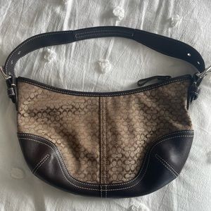 Coach Brown Signature Hobo.